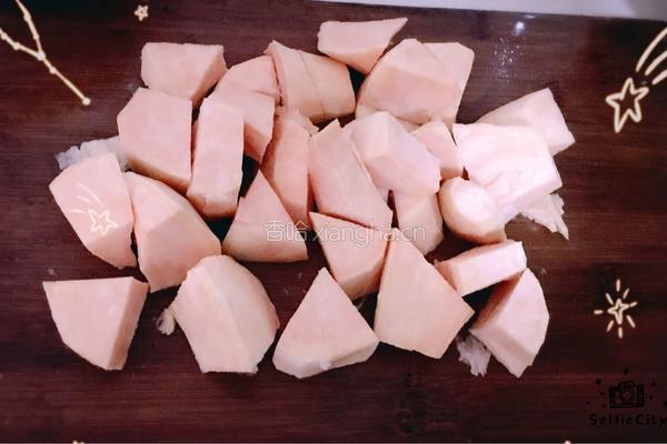 红薯银耳莲子百合汤的做法图解6