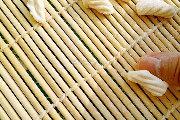 烩麻食的做法图解10
