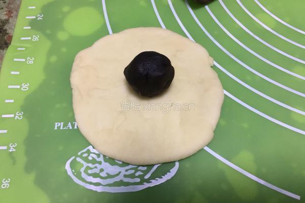 豆沙面包的做法图解10