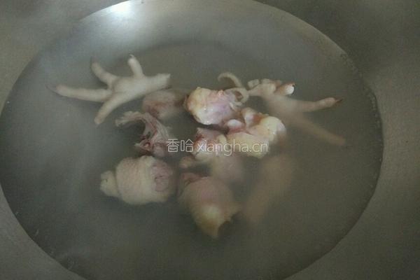 老母鸡人参汤的做法图解2