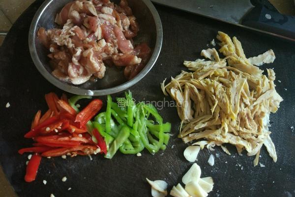 八渡笋烧肉的做法图解1