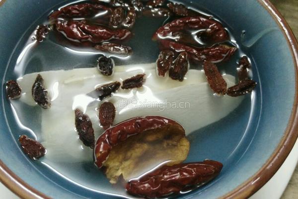 山药煲鸡汤的做法图解3