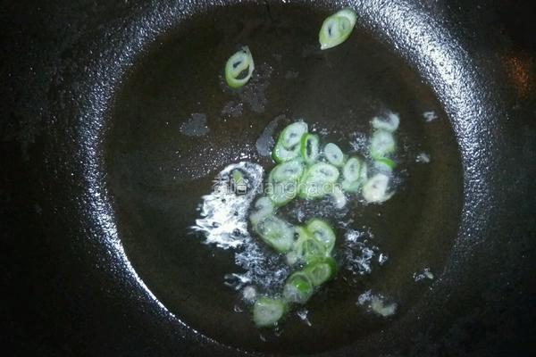火腿肠炒扁豆的做法图解5