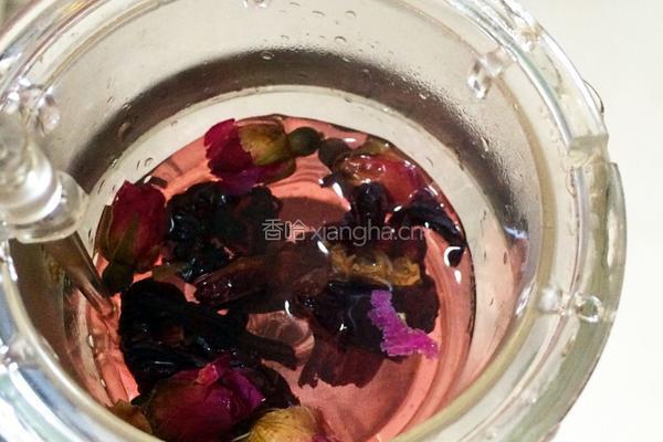 玫瑰洛神茶的做法图解3