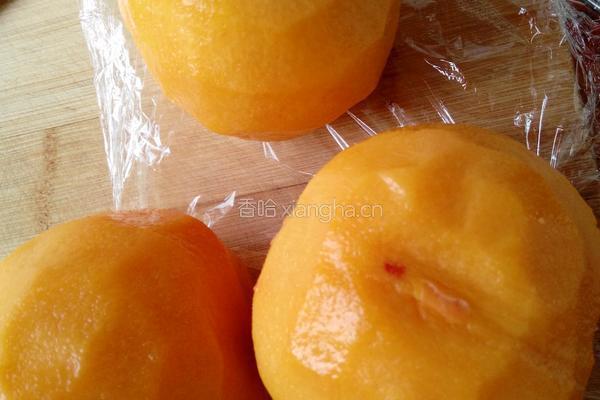糖水黄桃罐头的做法图解3