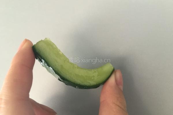 白粥必配黄瓜条咸菜的做法图解14