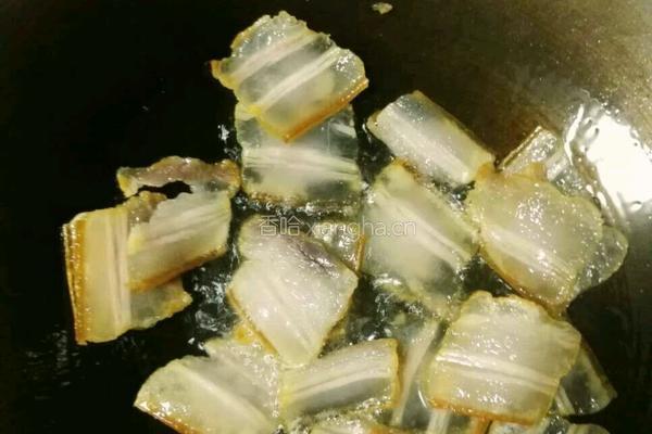 爆炒腊肉的做法图解3