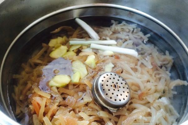 水晶肉皮冻的做法图解8