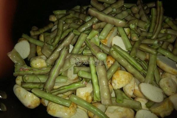 豆角烧玉芋头的做法图解3