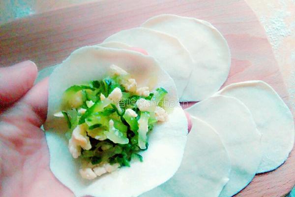 黄瓜鸡蛋水饺的做法图解17