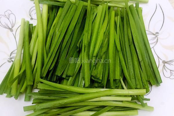 韭菜炒鸡蛋的做法图解1
