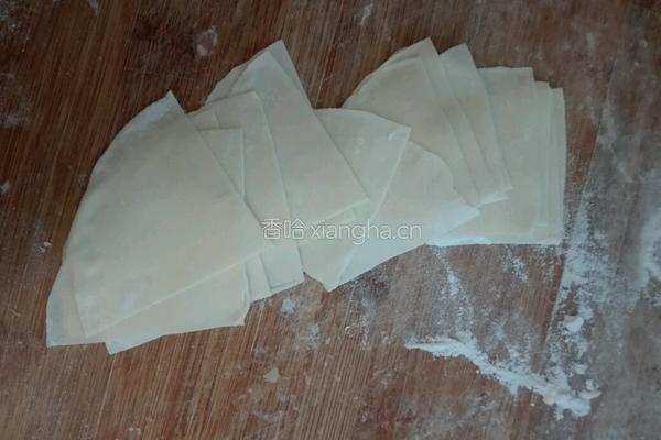 羊肉韭菜馅馄饨的做法图解4