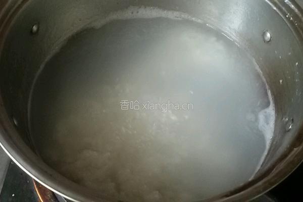 牛奶燕麦粥的做法图解3