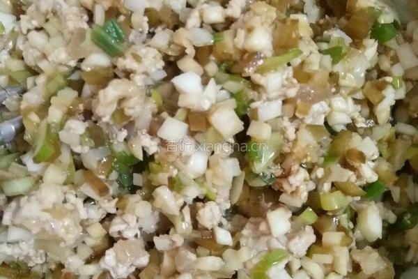 杏鲍菇酸刀豆肉饺的做法图解7