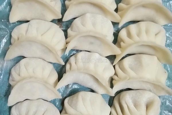 杏鲍菇酸刀豆肉饺的做法图解8