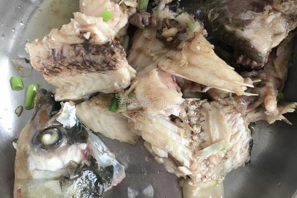 酸菜鱼的做法图解4