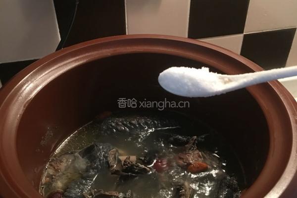 乌鸡海底椰汤的做法图解6