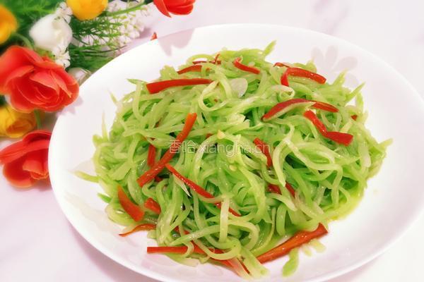 清炒莴笋丝的做法图解6