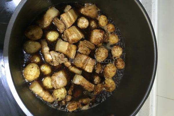 鹌鹑红烧肉的做法图解8