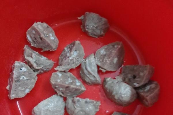 青瓜牛肉丸汤的做法图解1