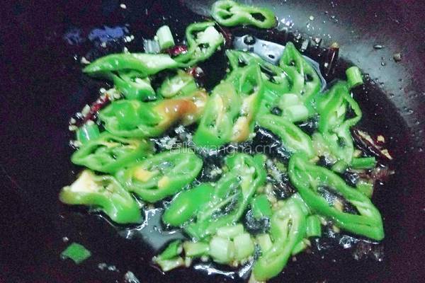 鸡蛋炒丝瓜的做法图解8