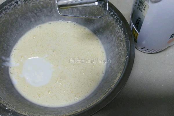 酸奶葡萄干小蛋糕(电饼铛版)的做法图解3