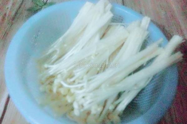 砂锅炖猪肉粉条的做法图解12