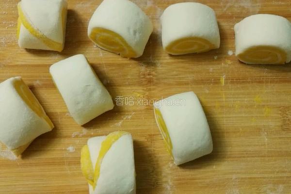 双色南瓜卷的做法图解13