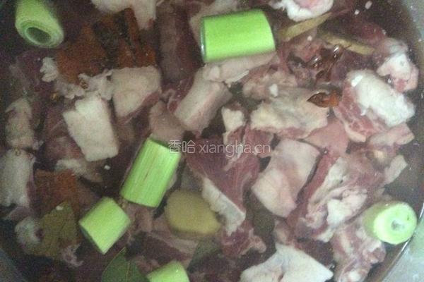蕃茄牛肉面的做法图解3