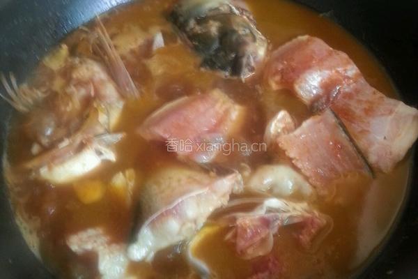 鱼肉炖宽粉的做法图解5