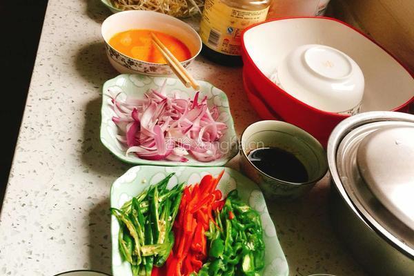 绝味蛋炒面（青椒鸡蛋炒面）的做法图解5