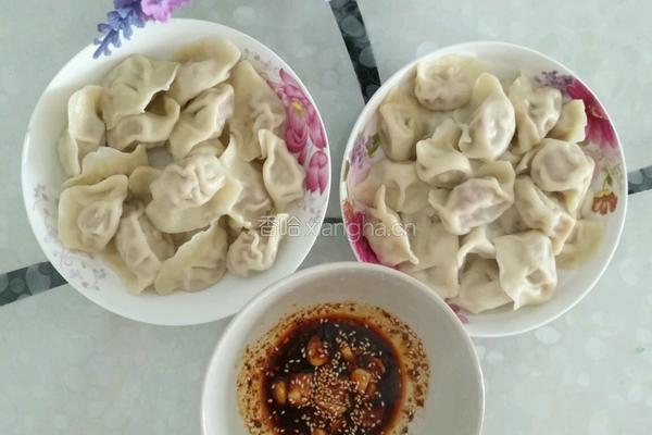 红萝卜杏鲍菇饺子的做法图解5
