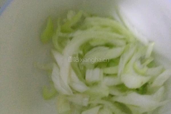 尖椒鸡蛋的做法图解2