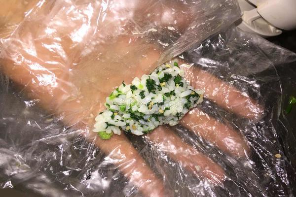 鱼子酱饭团的做法图解7