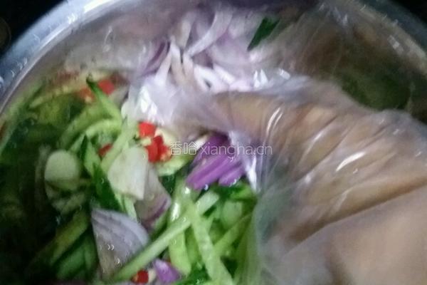 柠檬蔬菜沙拉的做法图解3