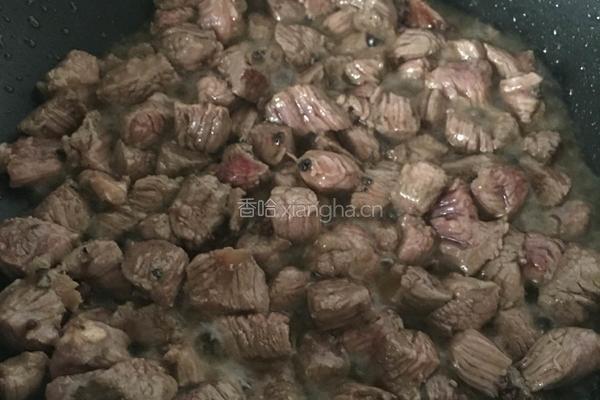 黑椒牛肉粒的做法图解5