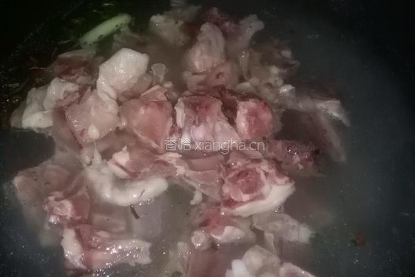 鸡骨架炖土豆的做法图解4