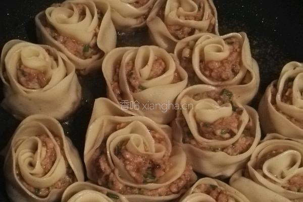 玫瑰饺子的做法图解3
