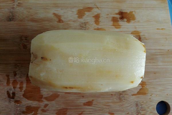 现榨莲藕汁的做法图解1
