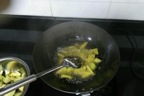土豆烧茄子的做法图解2