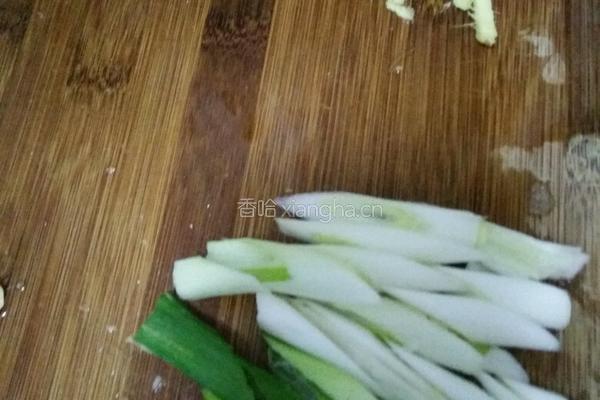 茄子炒辣椒的做法图解3