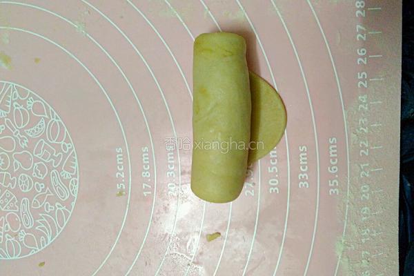 紫薯蛋黄酥的做法图解10
