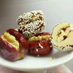 芝麻枣夹核桃的做法[图]
