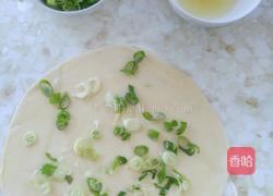 葱花饼的做法图解4