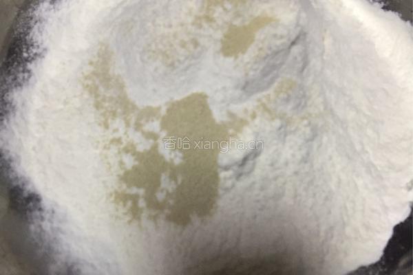 牛肉洋葱馅饼的做法图解3
