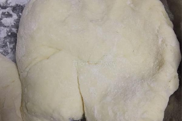 牛肉洋葱馅饼的做法图解4