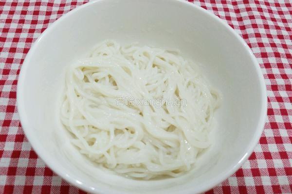 酸汤肥牛粉的做法图解6