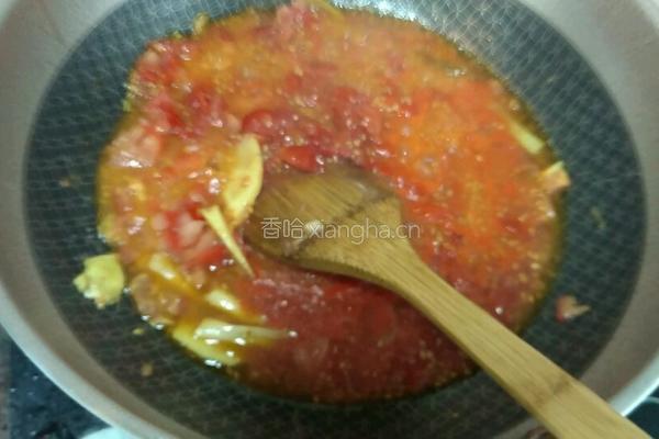 红酸汤鸡的做法图解1