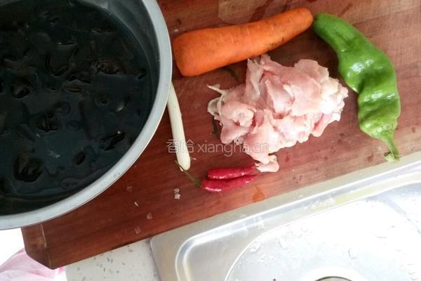 溜肉片的做法图解1