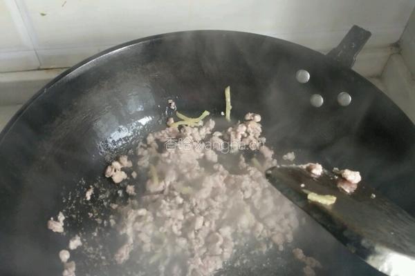 青红椒炒面的做法图解5